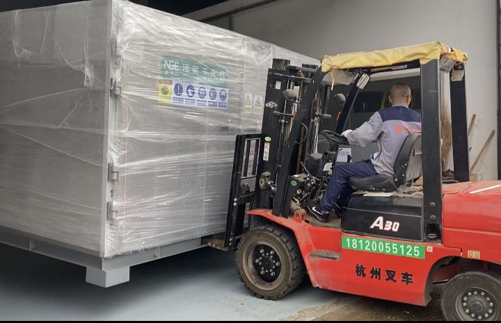 Hand in hand for win-win cooperation | Sludge waste liquid equipment shipped!